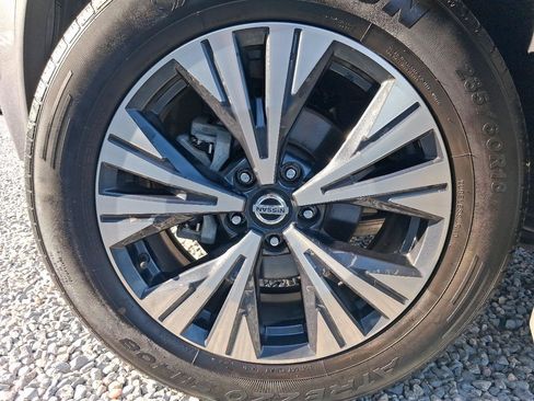 Used 2021 Nissan Rogue SV FWD image 21