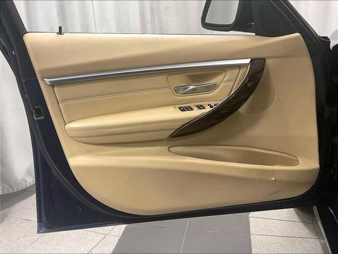 Used 2016 BMW 328i xDrive Sedan image 9