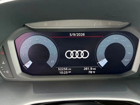 Used 2024 Audi Q3 2.0T Premium AWD/4WD image 16