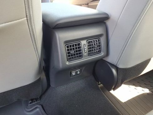 New 2026 Toyota Camry SE w/ Convenience Package FWD image 8