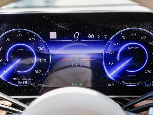 Used 2023 Mercedes-Benz EQS 450+ SUV image 6