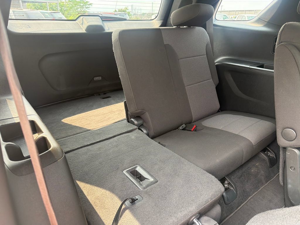 Used 2023 Chevrolet Traverse LT AWD/4WD image 29