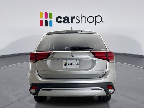 Used 2019 Mitsubishi Outlander SE AWD/4WD image 4