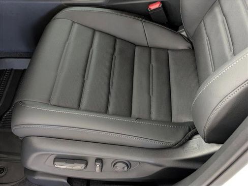 New 2026 Honda CR-V EX-L image 4