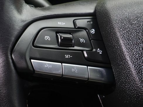 Used 2024 Cadillac XT4 Luxury w/ Cold Weather Package image 29