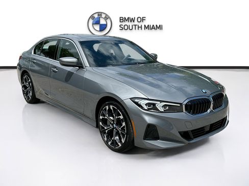 Certified 2025 BMW 330i Sedan image 1