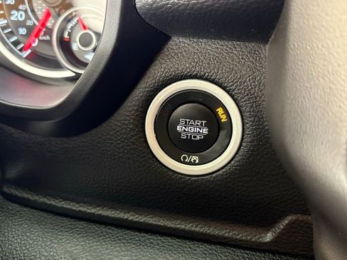 Used 2019 RAM 1500 Big Horn image 24