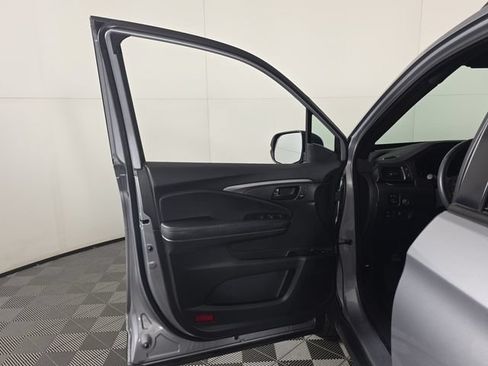 Used 2023 Honda Passport TrailSport image 22