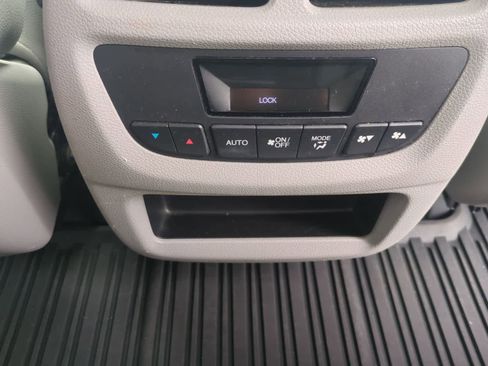 Used 2016 Honda Pilot EX-L image 37