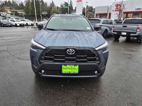 New 2026 Toyota Corolla Cross XLE image 2