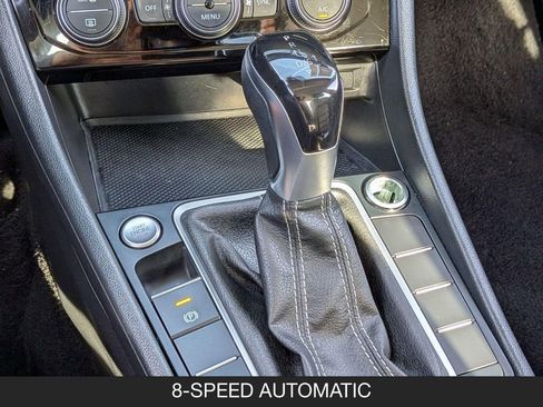 Used 2024 Volkswagen Jetta SE FWD image 20