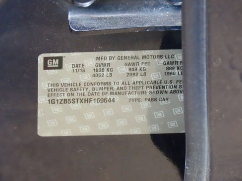 Used 2017 Chevrolet Malibu LS image 32