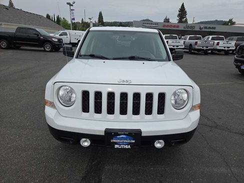 Used 2013 Jeep Patriot Sport FWD image 14