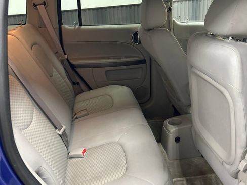 Used 2006 Chevrolet HHR LT FWD image 11