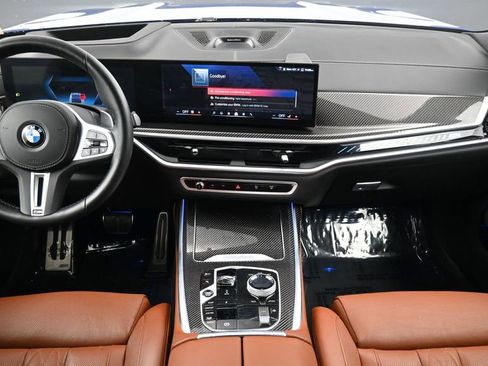 Used 2024 BMW X7 M60i w/ Executive Package AWD/4WD image 4