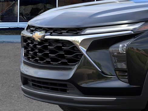 New 2026 Chevrolet Trax LT w/ LT Convenience Package FWD image 13
