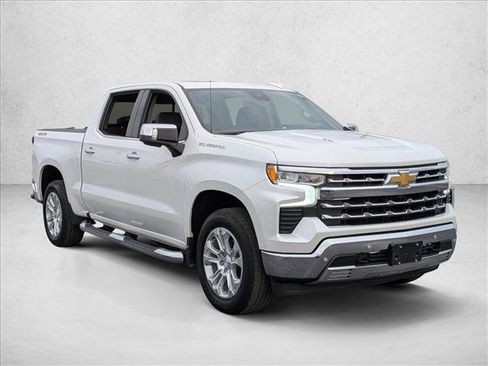 Used 2023 Chevrolet Silverado 1500 LTZ w/ LTZ Premium Package image 3