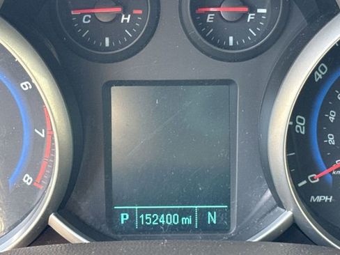 Used 2015 Chevrolet Cruze LT FWD image 16