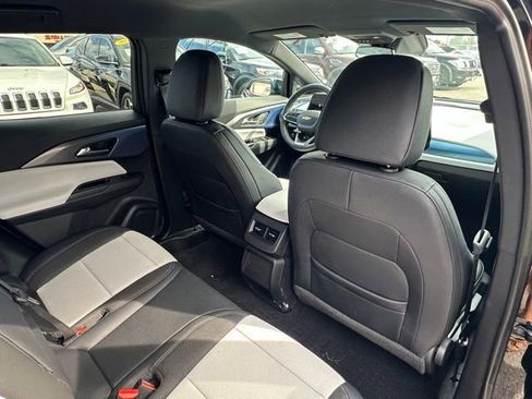 Used 2024 Chevrolet Equinox EV LT image 22