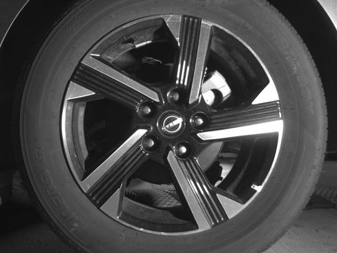 Used 2025 Nissan Sentra SV image 14