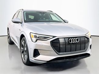 Certified 2022 Audi e-tron Premium w/ Convenience Plus Package video 2