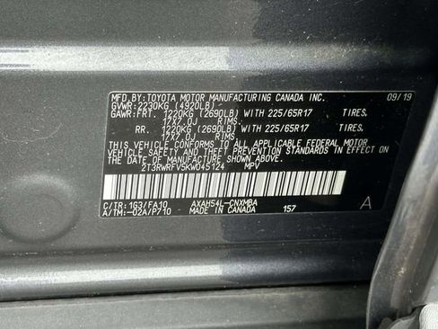 Used 2019 Toyota RAV4 XLE image 26