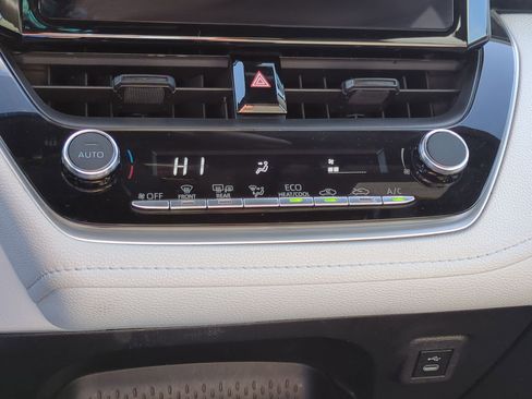 Used 2023 Toyota Corolla SE image 24