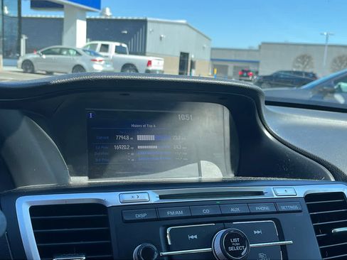 Used 2016 Honda Accord LX image 15