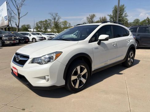 Used 2015 Subaru Crosstrek Touring w/ Popular Package #2 AWD/4WD image 3
