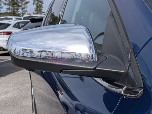 Used 2021 Chevrolet Equinox Premier image 13