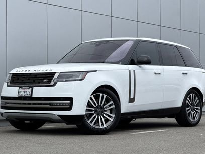 Used 2023 Land Rover Range Rover SE