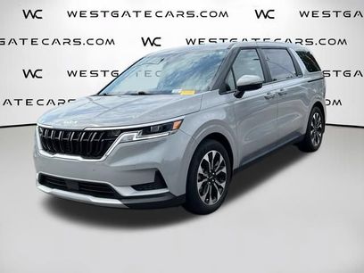 Used 2024 Kia Carnival EX