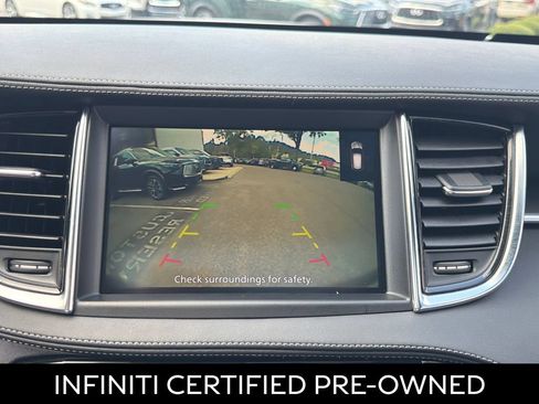 Certified 2025 INFINITI QX55 Luxe w/ Cargo Package AWD/4WD image 8