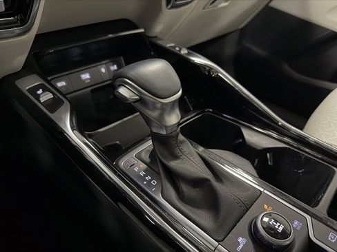 Used 2023 Kia Sorento SX image 21