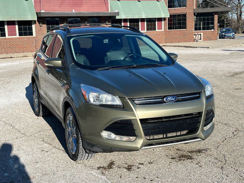 Used 2013 Ford Escape SEL image 1