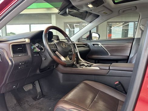 Used 2019 Lexus RX 350 FWD w/ Premium Package image 18