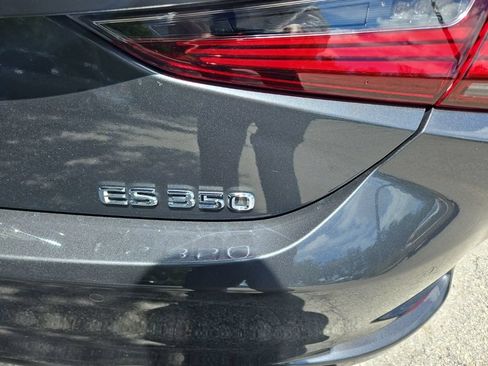 Certified 2025 Lexus ES 350 w/ Premium Package FWD image 9