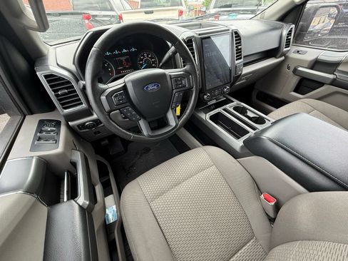 Used 2016 Ford F150 XLT w/ Equipment Group 302A Luxury AWD/4WD image 15