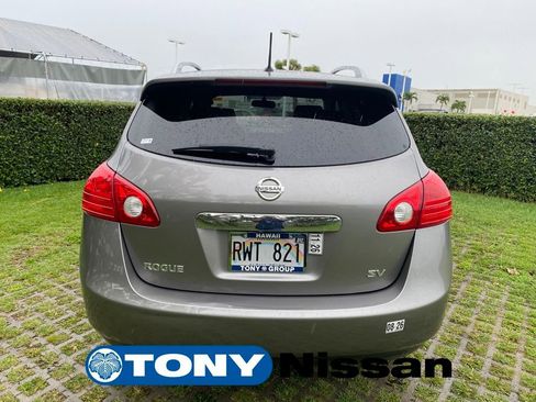 Used 2013 Nissan Rogue SV image 24