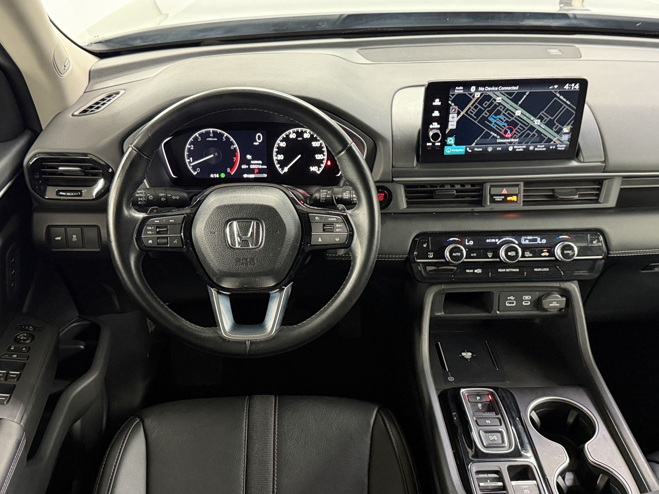 Certified 2024 Honda Pilot Touring image 29