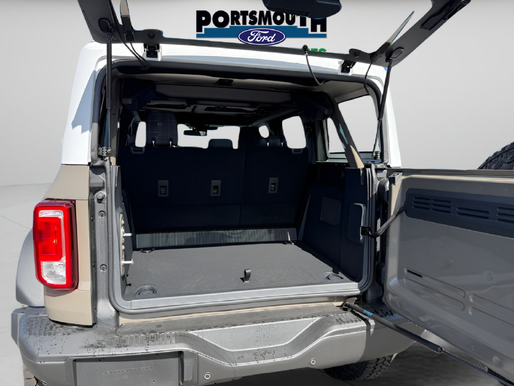 New 2026 Ford Bronco Heritage Edition AWD/4WD image 14