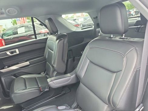 Certified 2023 Ford Explorer XLT w/ Equipment Group 202A image 13