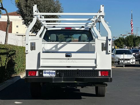 New 2026 Ford F250 XL w/ XL Chrome Package image 5