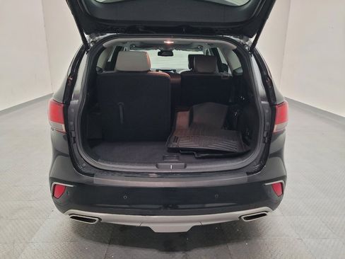 Used 2018 Hyundai Santa Fe AWD image 29