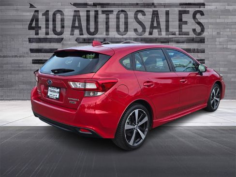 Used 2017 Subaru Impreza 2.0i Sport w/ Popular Package #4 AWD/4WD image 3