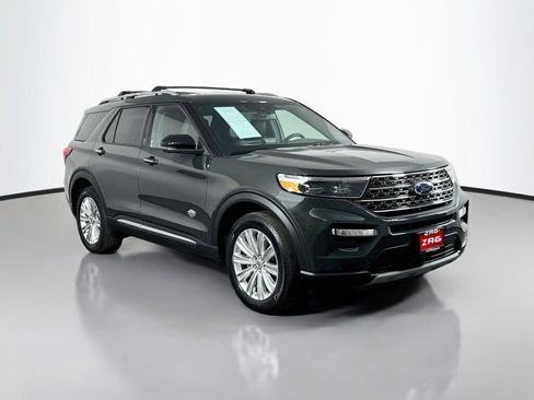 Used 2022 Ford Explorer King Ranch w/ Technology Package AWD/4WD image 7