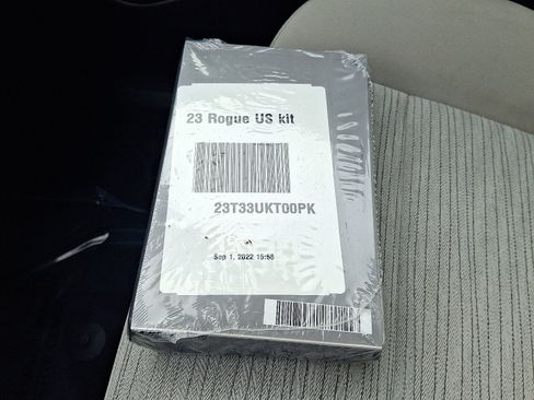 Certified 2023 Nissan Rogue SV image 25