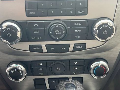 Used 2011 Ford Fusion S FWD image 22