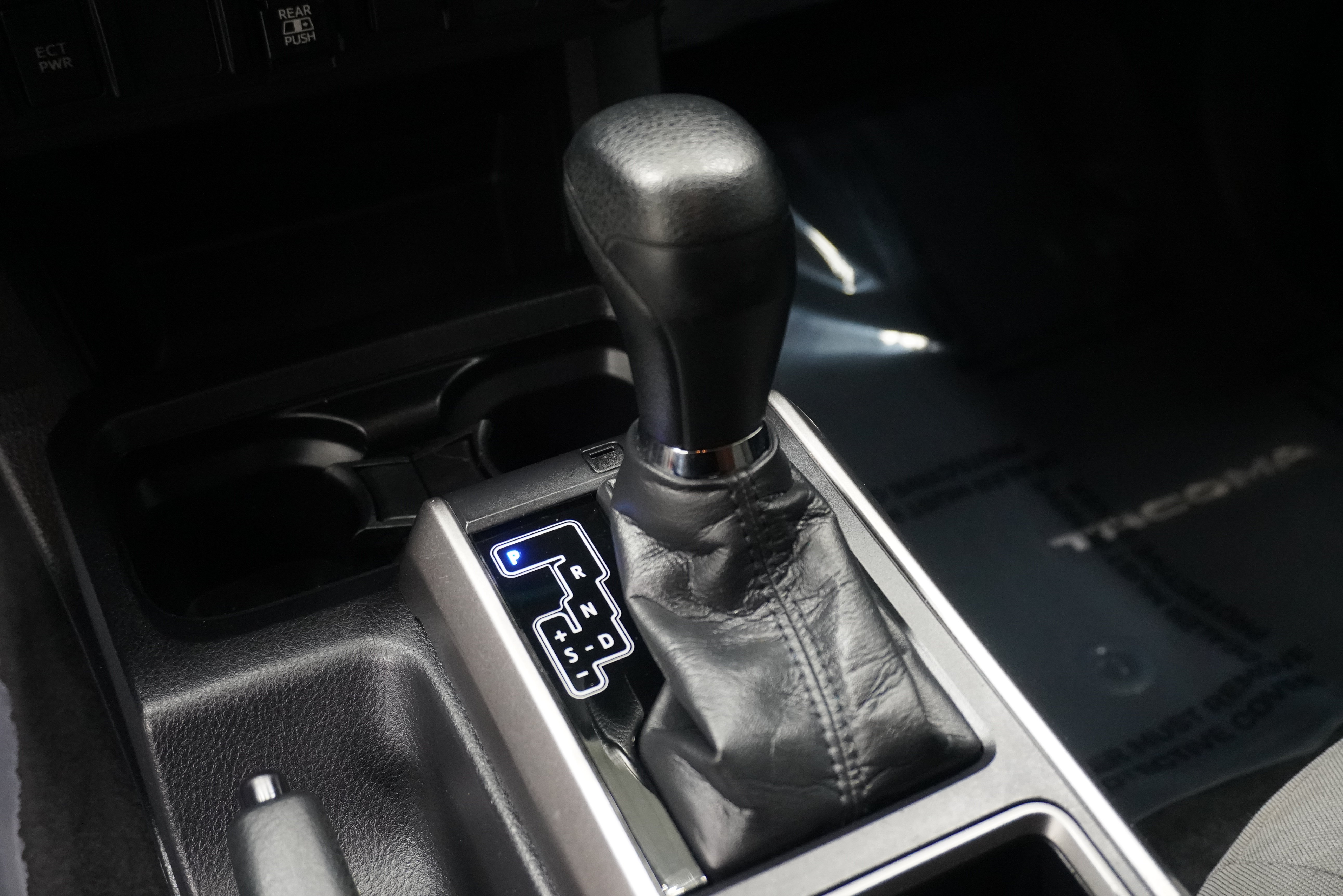 Used 2021 Toyota Tacoma SR5 RWD image 21
