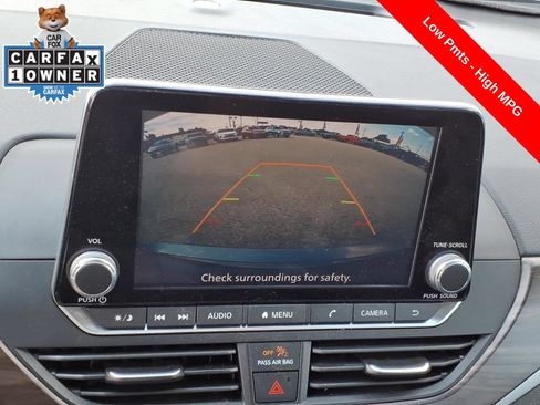 Used 2024 Nissan Altima 2.5 SV FWD image 19